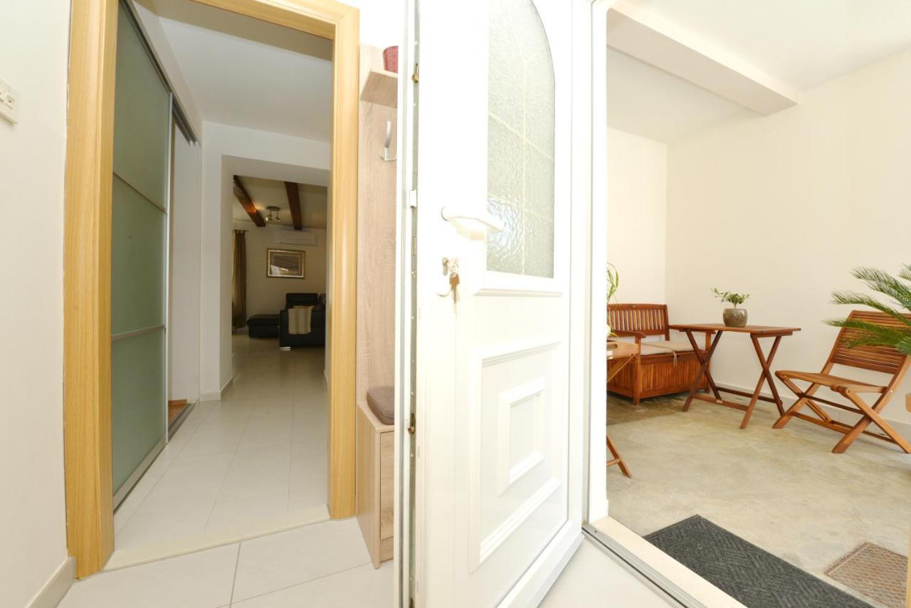 Lorena Apartment Zára Kültér fotó